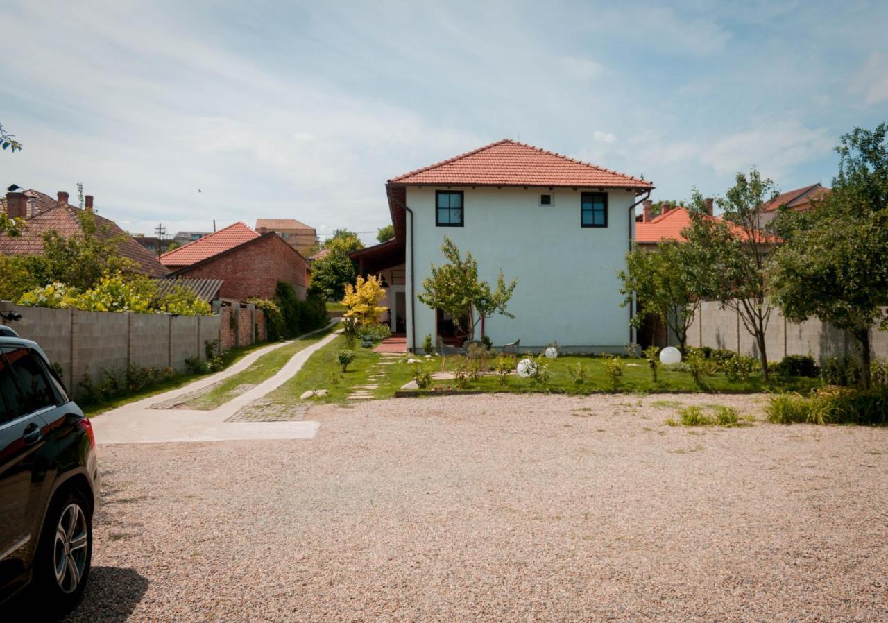 Elma Guesthouse Alba Iulia Exterior foto